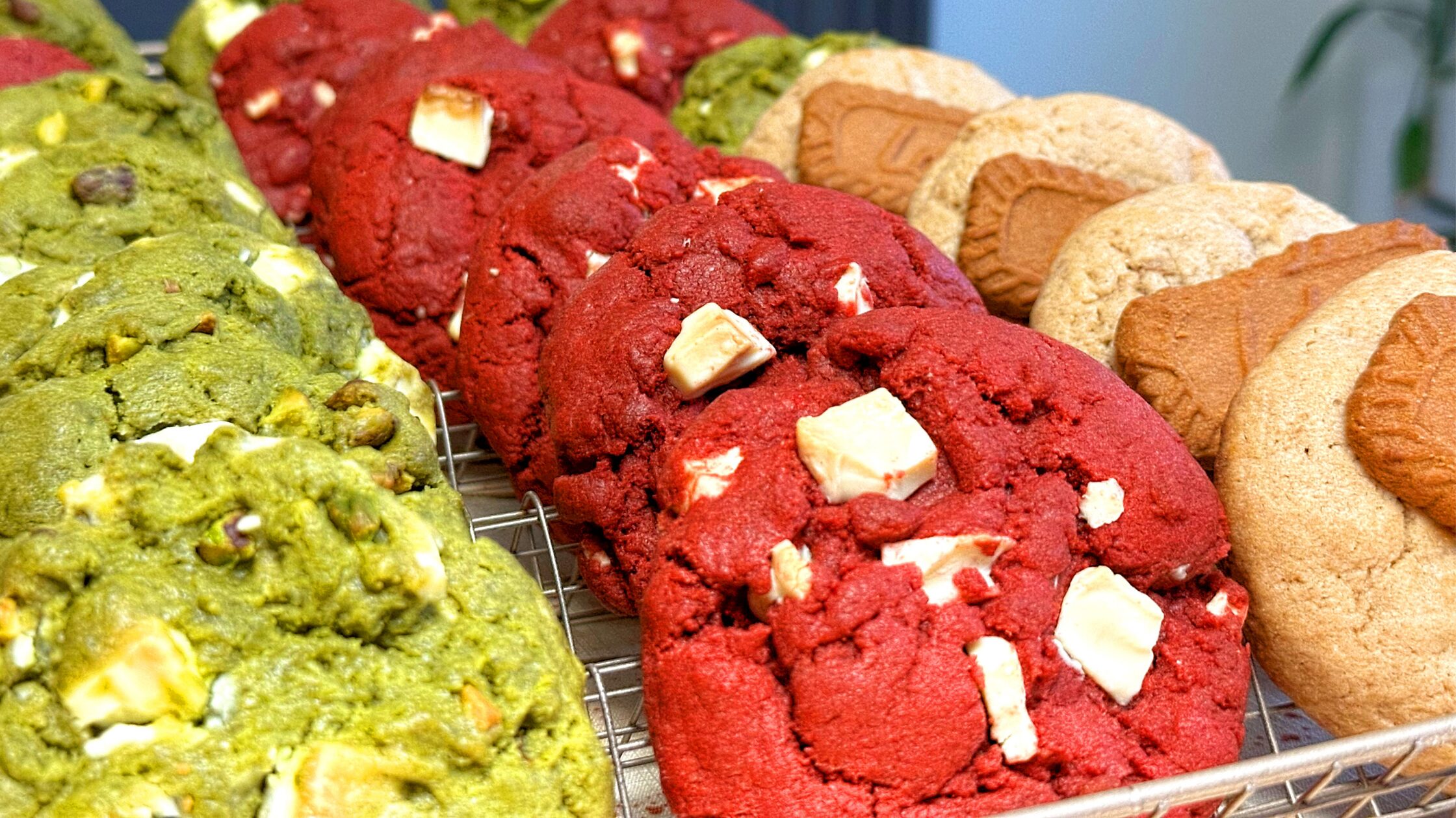 best seller trio: red velvet, pistachio matcha latter and biscoff loveer